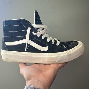 Vans hightop size women’s 8